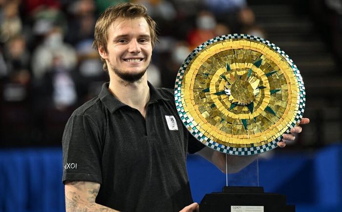 席的情况 席的情况